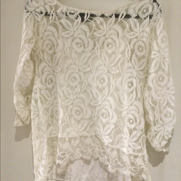 White lace 3/4 sleeve top with cami - Picture 1 of 1